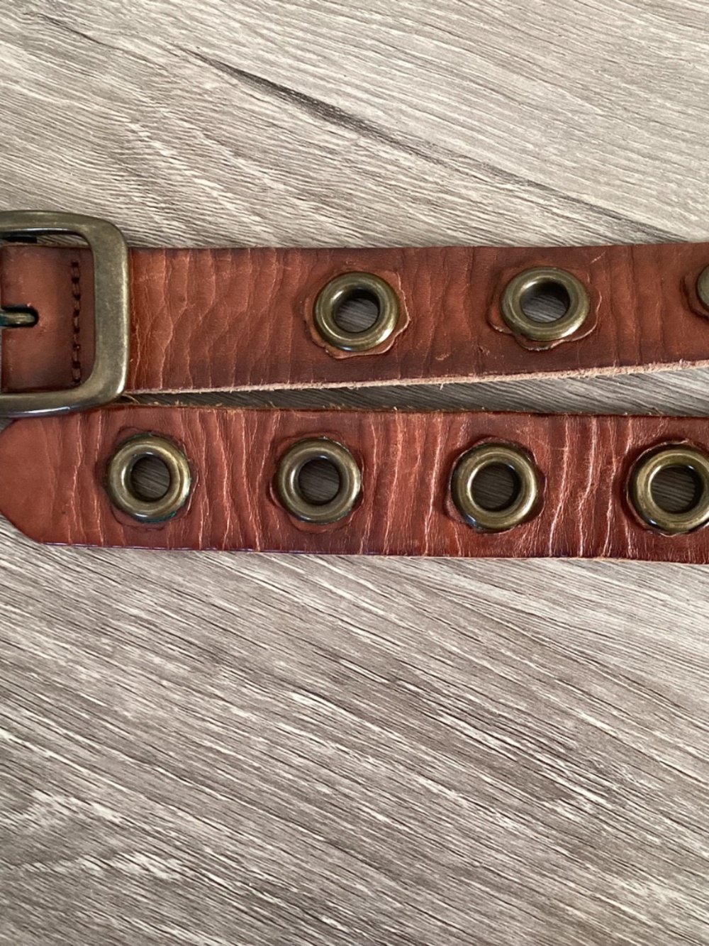 Women’s M Genuine Leather Brown Belt Large Grommets Flowers Boho Festival 1.25” - Picture 7 of 11